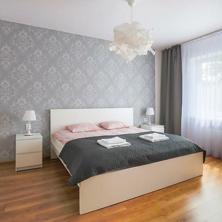 Apartament Pod Winogronami Cracóvia Exterior foto