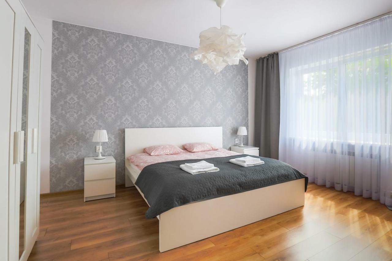 Apartament Pod Winogronami Cracóvia Exterior foto